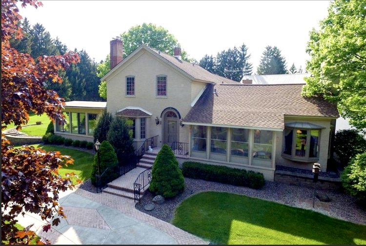 Abloom Farm Resort cover picture